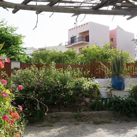 Apartment Porfyra's Island *